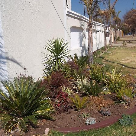 Ecotel Benoni Johannesbourg Extérieur photo