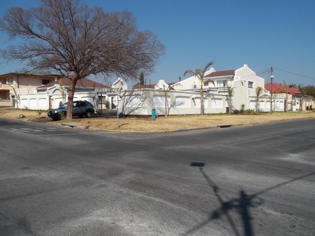 Ecotel Benoni Johannesbourg Extérieur photo